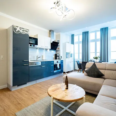 Erika - App 5 هيرينجسدورف